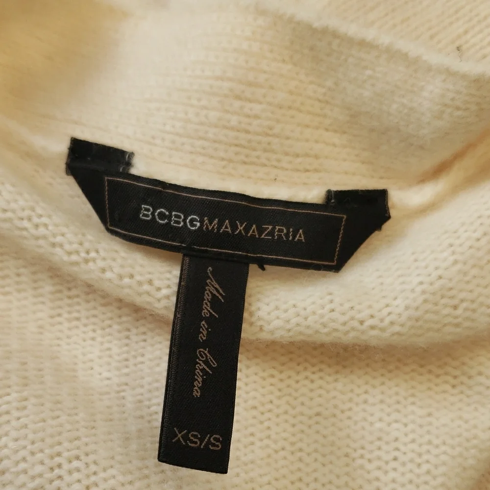 BCBGMaxAzria Cream V-Neck Sweater Dress XS/S - Picture 2 of 6